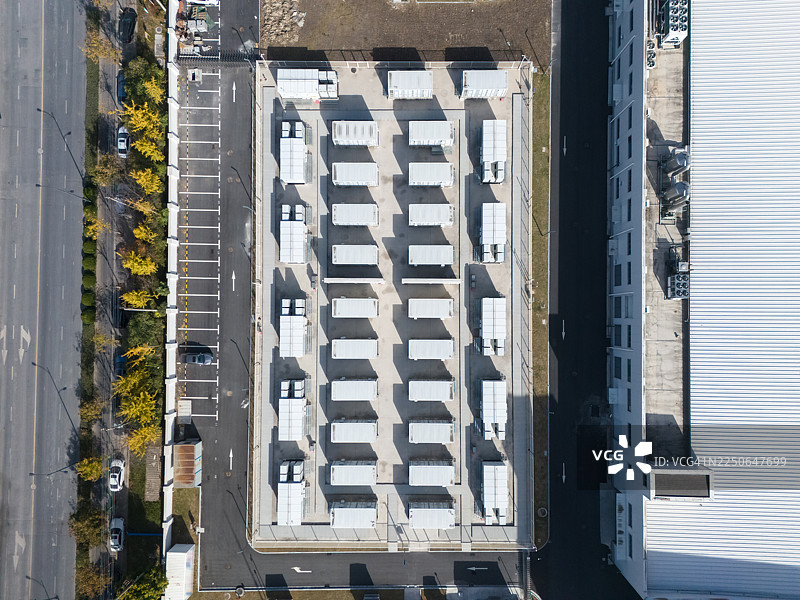 工厂里的锂电池储能站图片素材