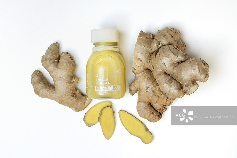 姜，姜根和姜汁图片素材