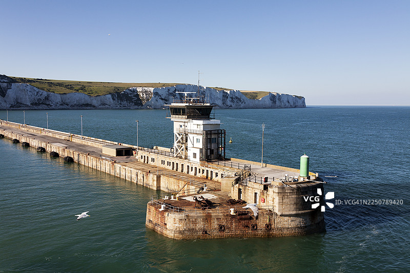 港口，白垩悬崖，多佛，英格兰，大不列颠图片素材