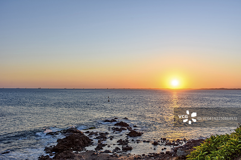 巴西东北海岸巴伊亚州著名城市萨尔瓦多的所有圣徒湾日落图片素材