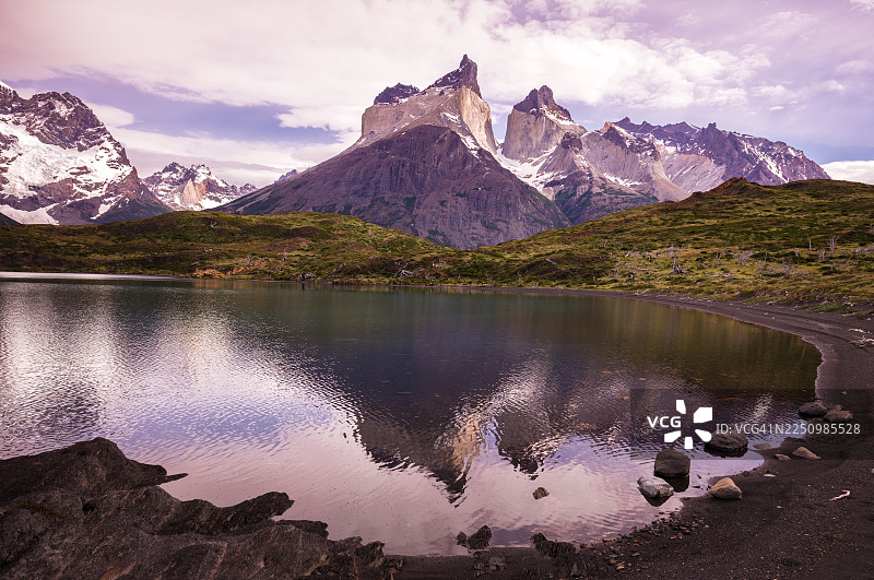 洛斯科尔诺斯倒影图片素材