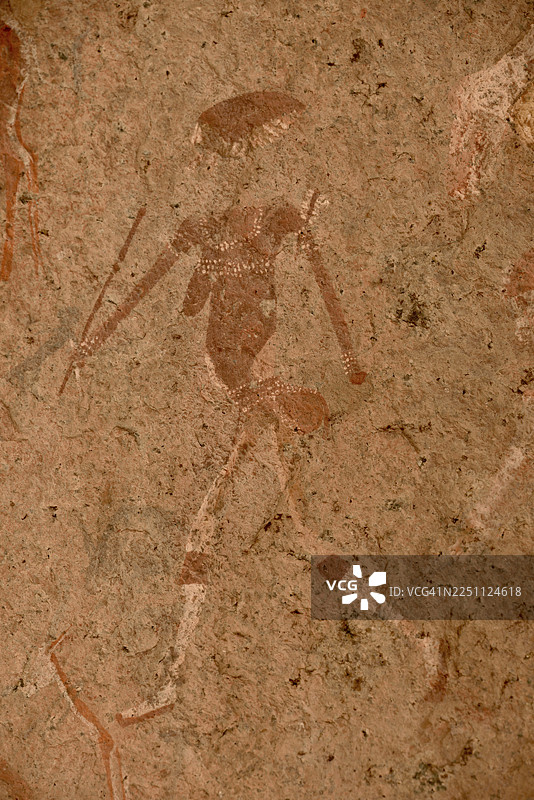 岩画，女人，齐萨布峡谷，布兰德堡，埃龙戈地区，纳米比亚图片素材