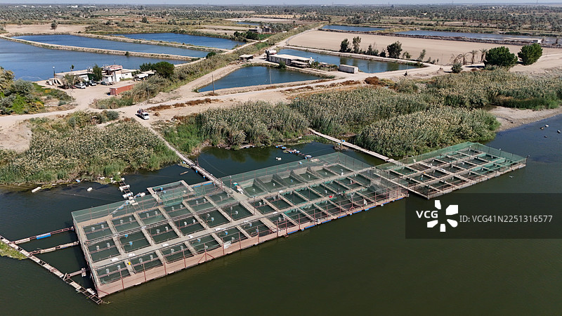 伊拉克渔场的鸟瞰图图片素材