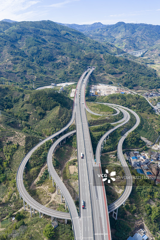 高速公路立交桥的航拍照片图片素材