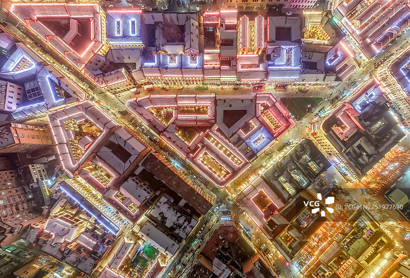 雪后傍晚的青岛老城鸟瞰图图片素材