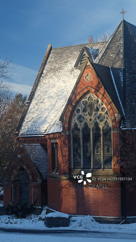 康奈尔大学美丽的校园里的塞奇教堂图片素材