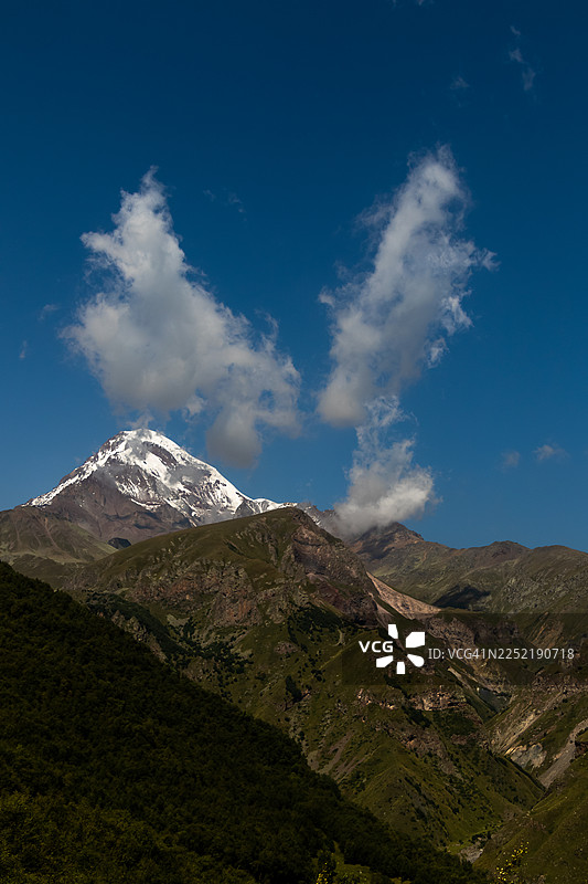 格鲁吉亚高加索山脉卡兹别克雪山之巅特写图片素材