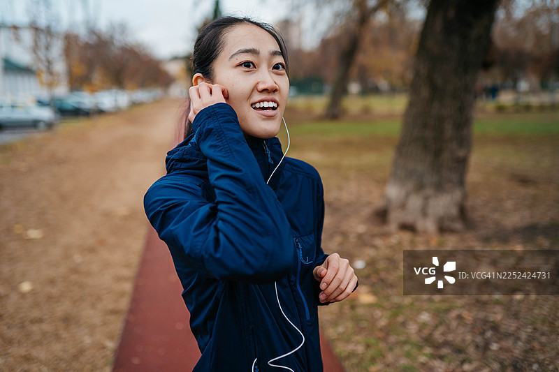 在布达佩斯户外慢跑图片素材