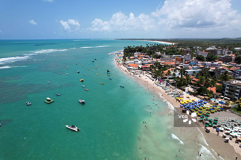 巴西，加利尼亚斯港，高墙海滩图片素材