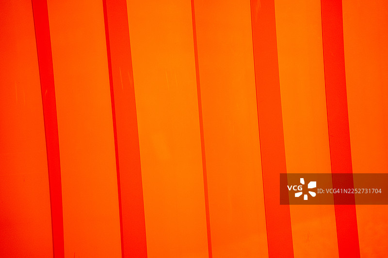 纯红色背景上的光滑渐变纹理图片素材