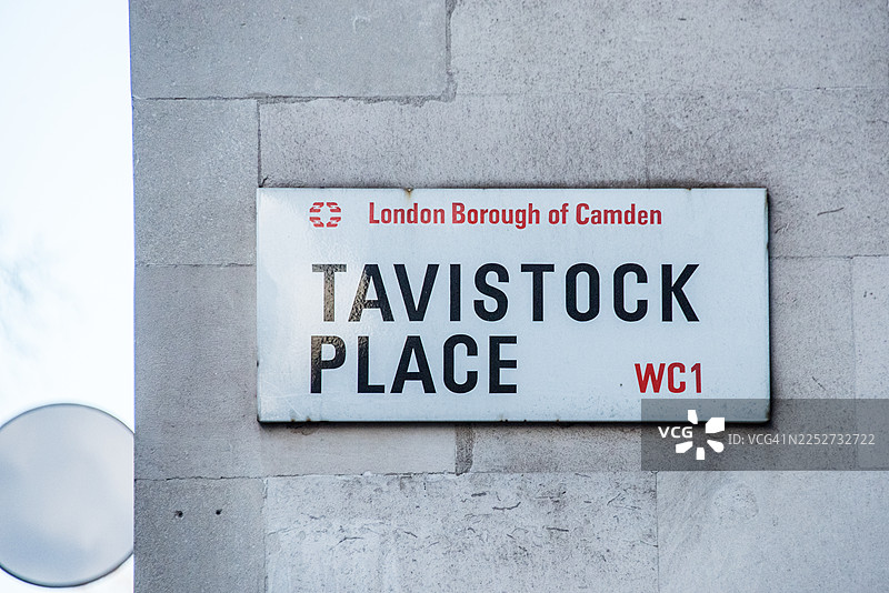 伦敦卡姆登区塔维斯托克广场标志图片素材