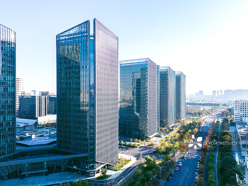 绿色城市景观，城市建筑，鸟瞰视角图片素材
