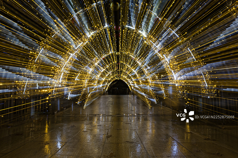 法国纳博讷市中心新年假日期间的缩时摄影图片素材