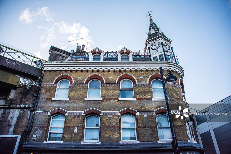 布里克森大西洋路上的布雷迪（铁路酒店）钟楼图片素材