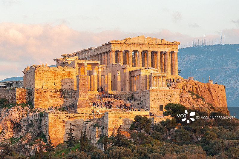 希腊雅典卫城帕特农神庙的日落景象图片素材