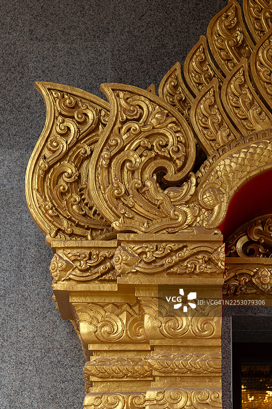 寺庙装饰性入口，博瓦提颂蓬寺，乌隆他尼图片素材