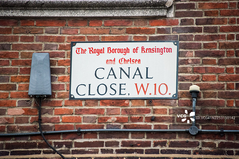 肯辛顿和切尔西的运河街牌图片素材