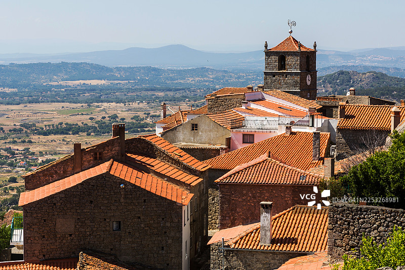 旅行目的地：葡萄牙历史悠久的蒙桑托村图片素材