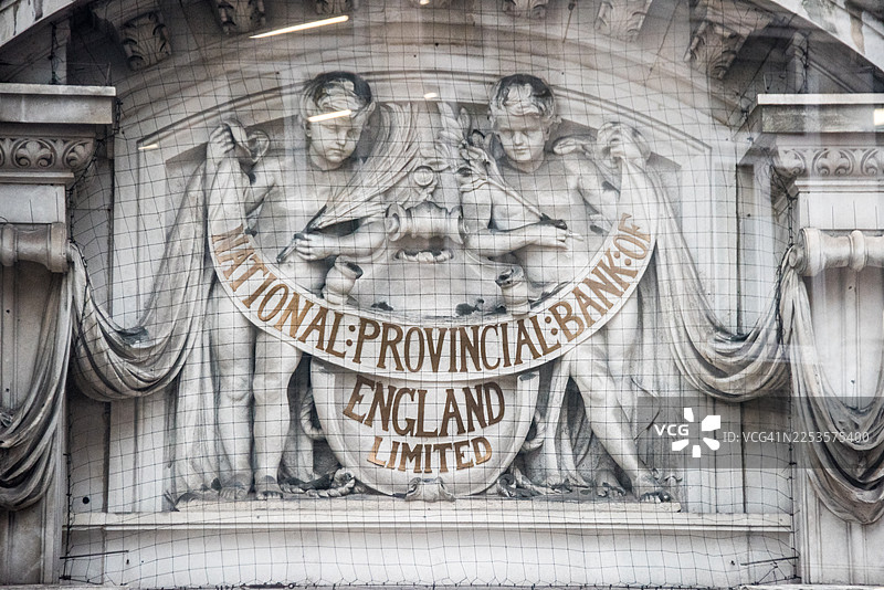 英格兰前国家省立银行的雕塑浮雕图片素材