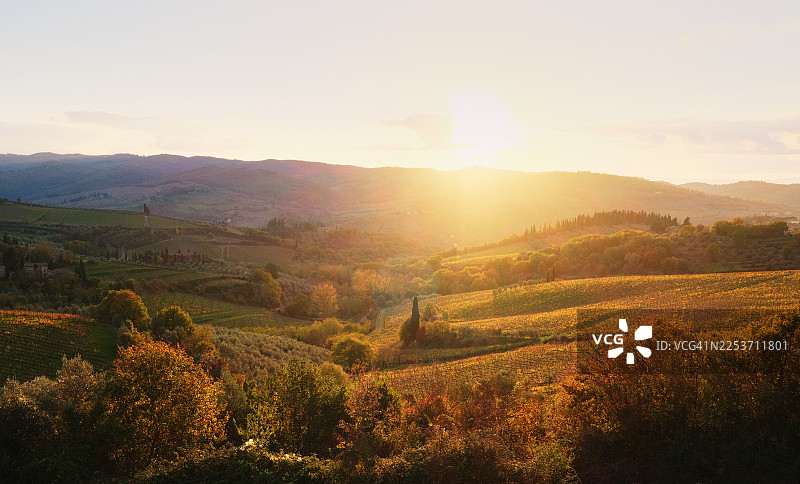 秋季托斯卡纳风光图片素材