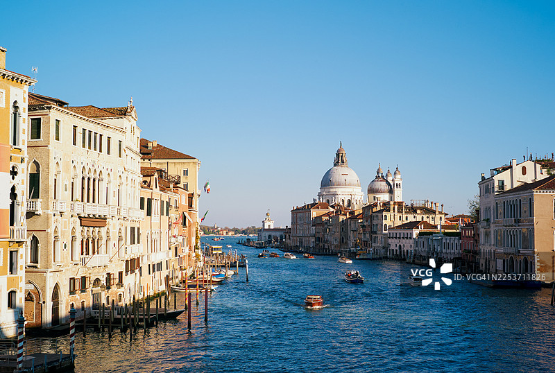 威尼斯大运河白天景象图片素材