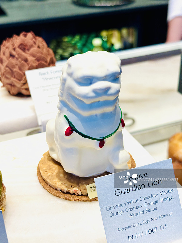 节日石狮子糕点图片素材