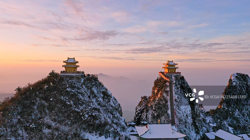 云海，老君山航拍，河南洛阳，中国，亚洲。伏牛山，秦岭。图片素材