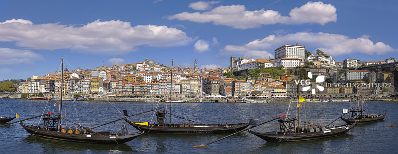 葡萄牙波尔图的雷贝拉历史街区。图片素材