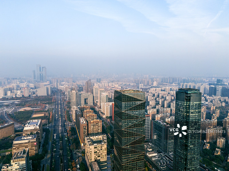 城市办公楼的鸟瞰图图片素材