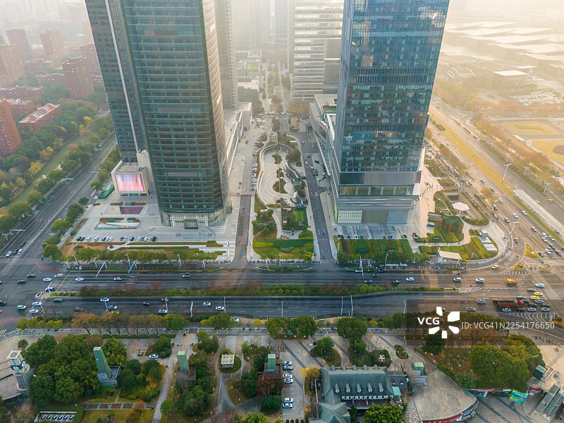 城市写字楼的鸟瞰图图片素材