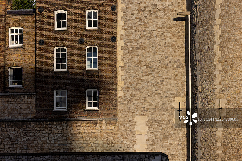 伦敦塔砖石外墙细节图片素材