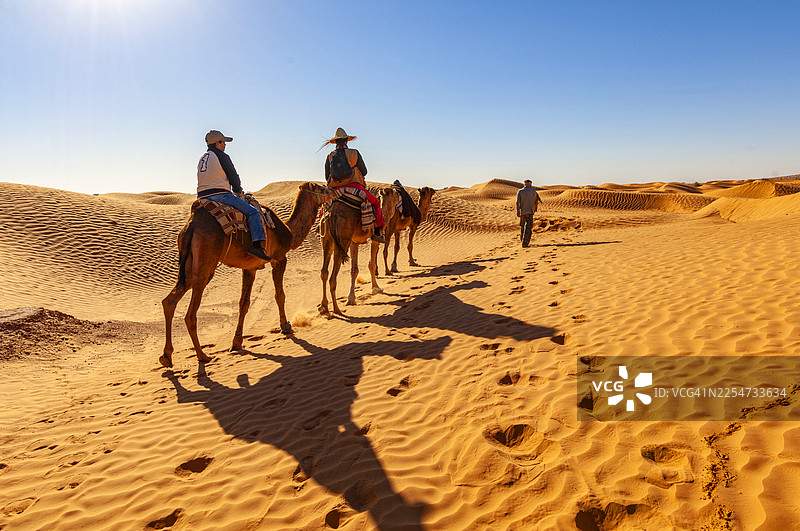 突尼斯，盖尔吉兰古堡的沙漠图片素材