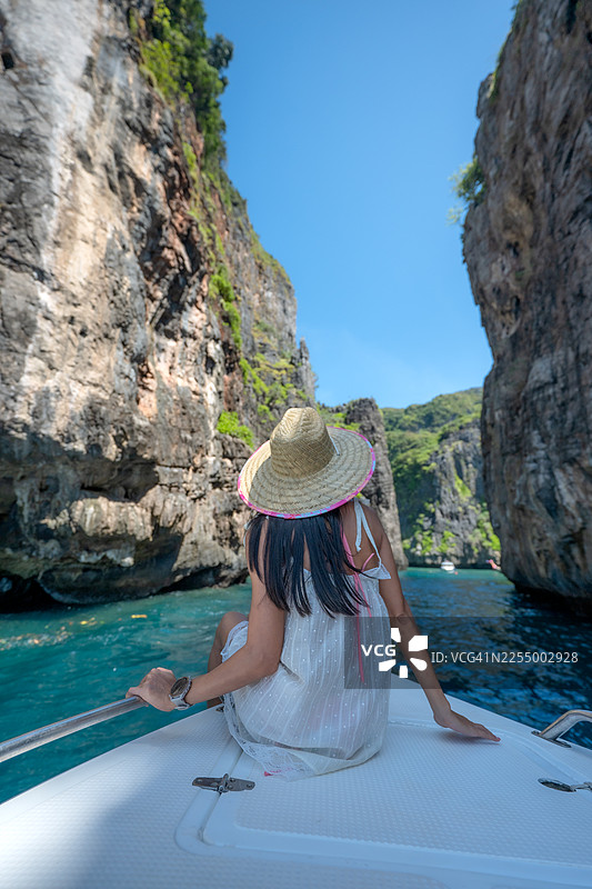 皮皮岛猴子湾图片素材