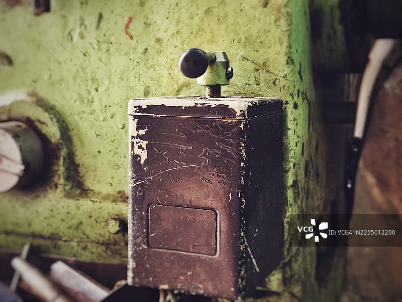 复古工业机械开关盒带控制杆图片素材