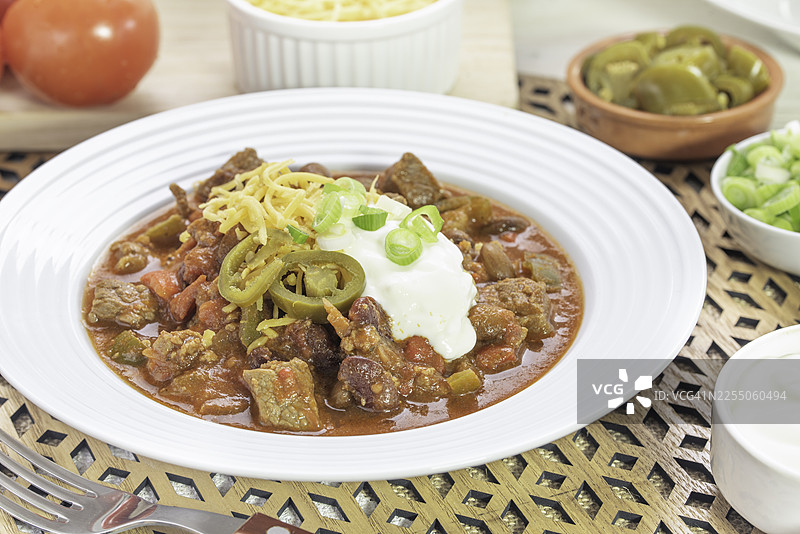 墨西哥风味辣炖肉，含三种肉类图片素材