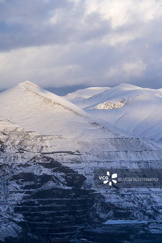 斯诺登尼亚国家公园的冬日落霞图片素材