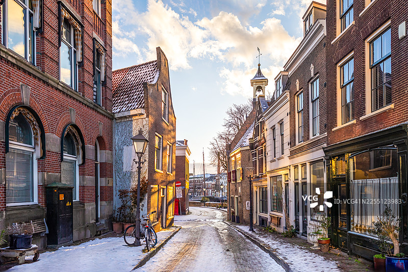 雪中的鹿特丹代尔夫斯哈芬图片素材