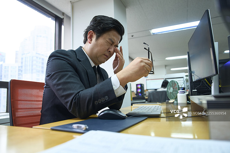 白领，办公室，商业，商人，经理，疲劳，过度工作，压力图片素材