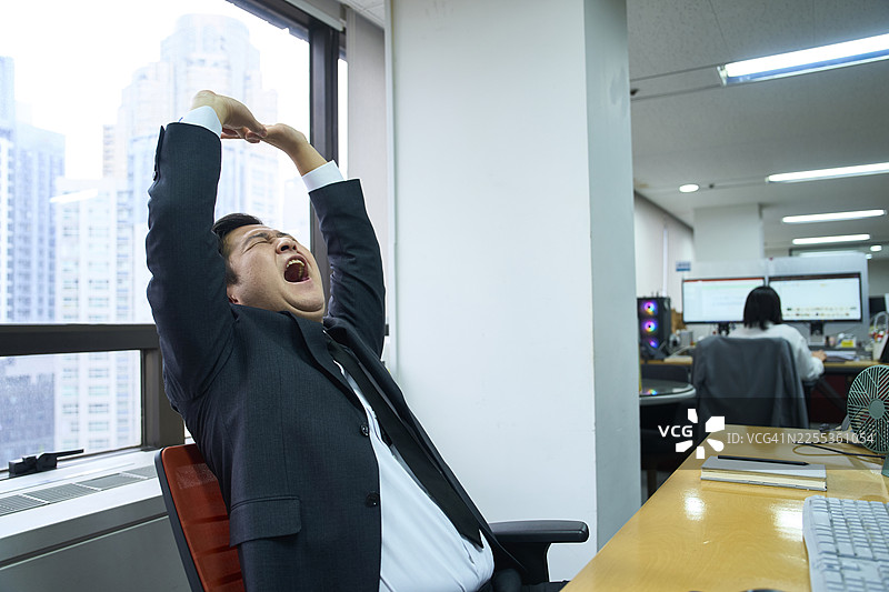 白领，办公室，商务，商人，经理，疲劳，过度劳累，压力图片素材