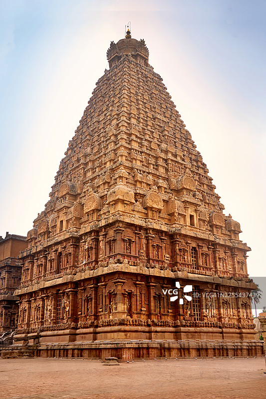 布里哈迪希瓦拉神庙，又称佩鲁武代亚尔寺，位于坦贾武尔。图片素材