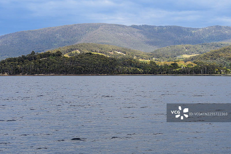 澳大利亚塔斯马尼亚布鲁尼岛的风景海岸线景观图片素材