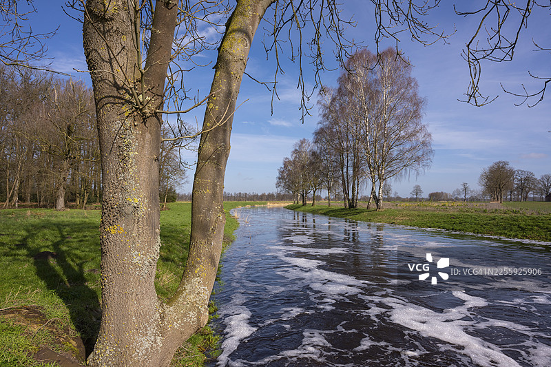 德国下萨克森州代尔门霍斯特海德亨格穆勒的猎人图片素材