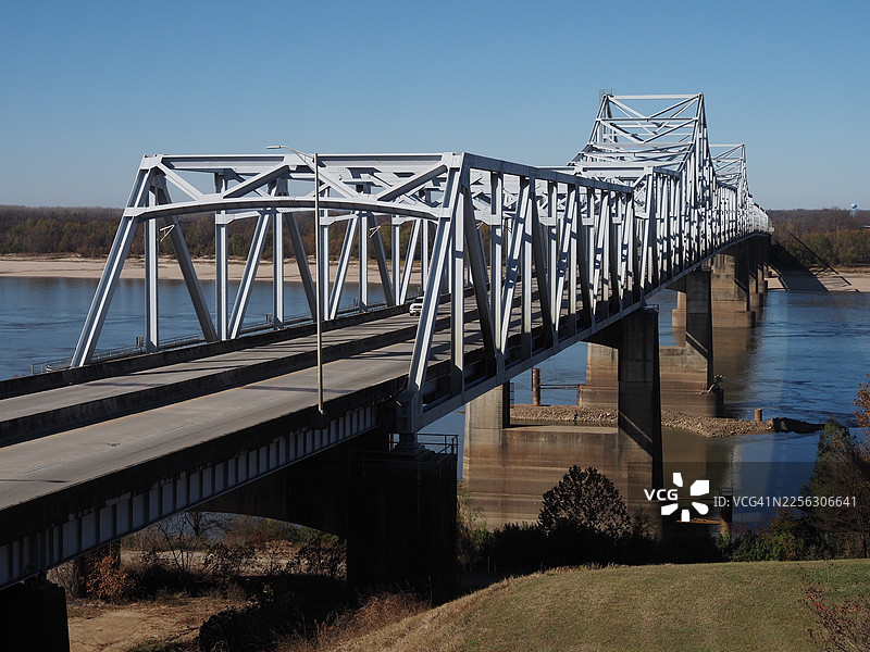 密西西比河维克斯堡大桥图片素材