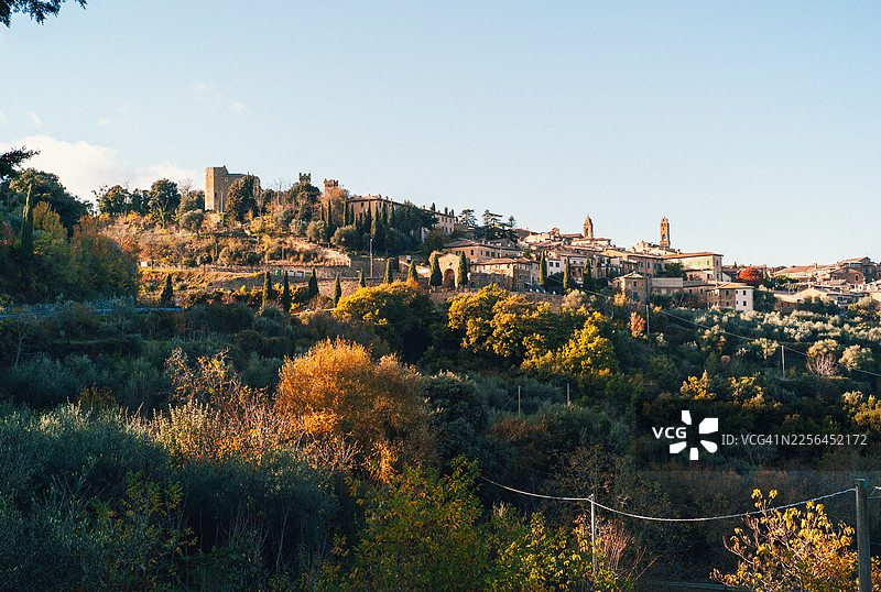 托斯卡纳蒙塔尔奇诺山城图片素材