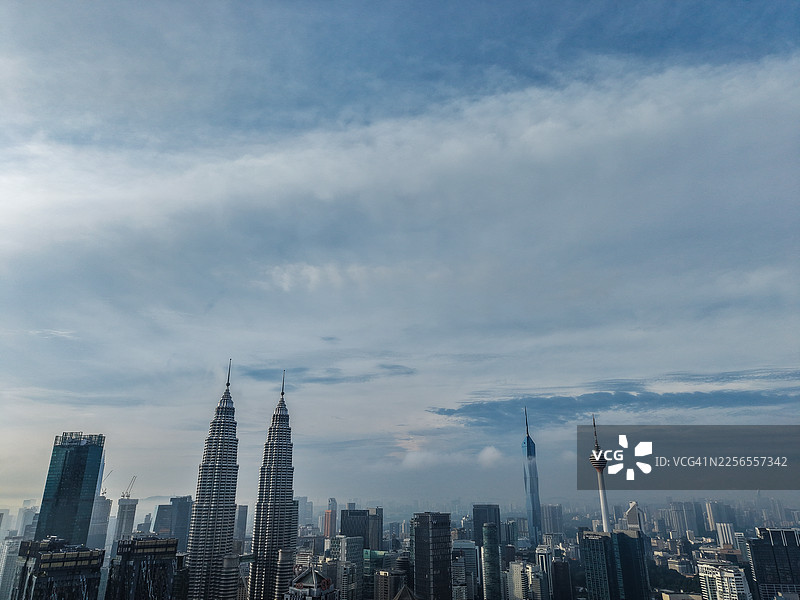 吉隆坡天际线早晨航拍图图片素材