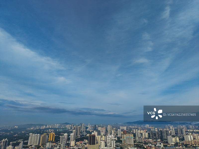 吉隆坡住宅和商业区的鸟瞰图图片素材