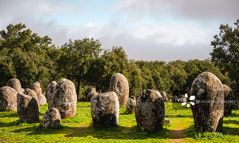 葡萄牙阿尔门德拉斯巨石阵图片素材