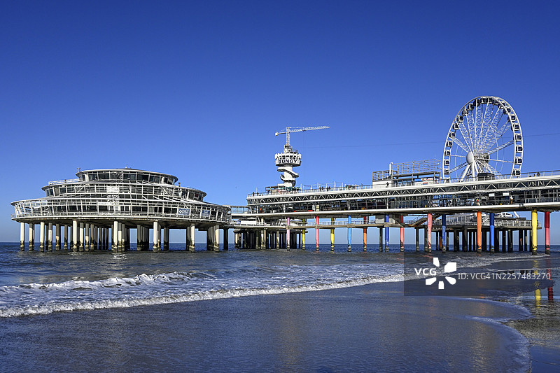 荷兰南荷兰省海牙席凡宁根码头，北海图片素材