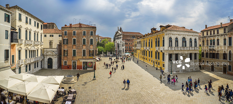 威尼斯，圣斯蒂法诺广场。图片素材