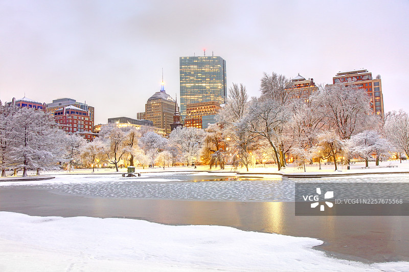 波士顿公共花园的冬天图片素材
